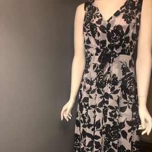 Simply Vera wang formal dress